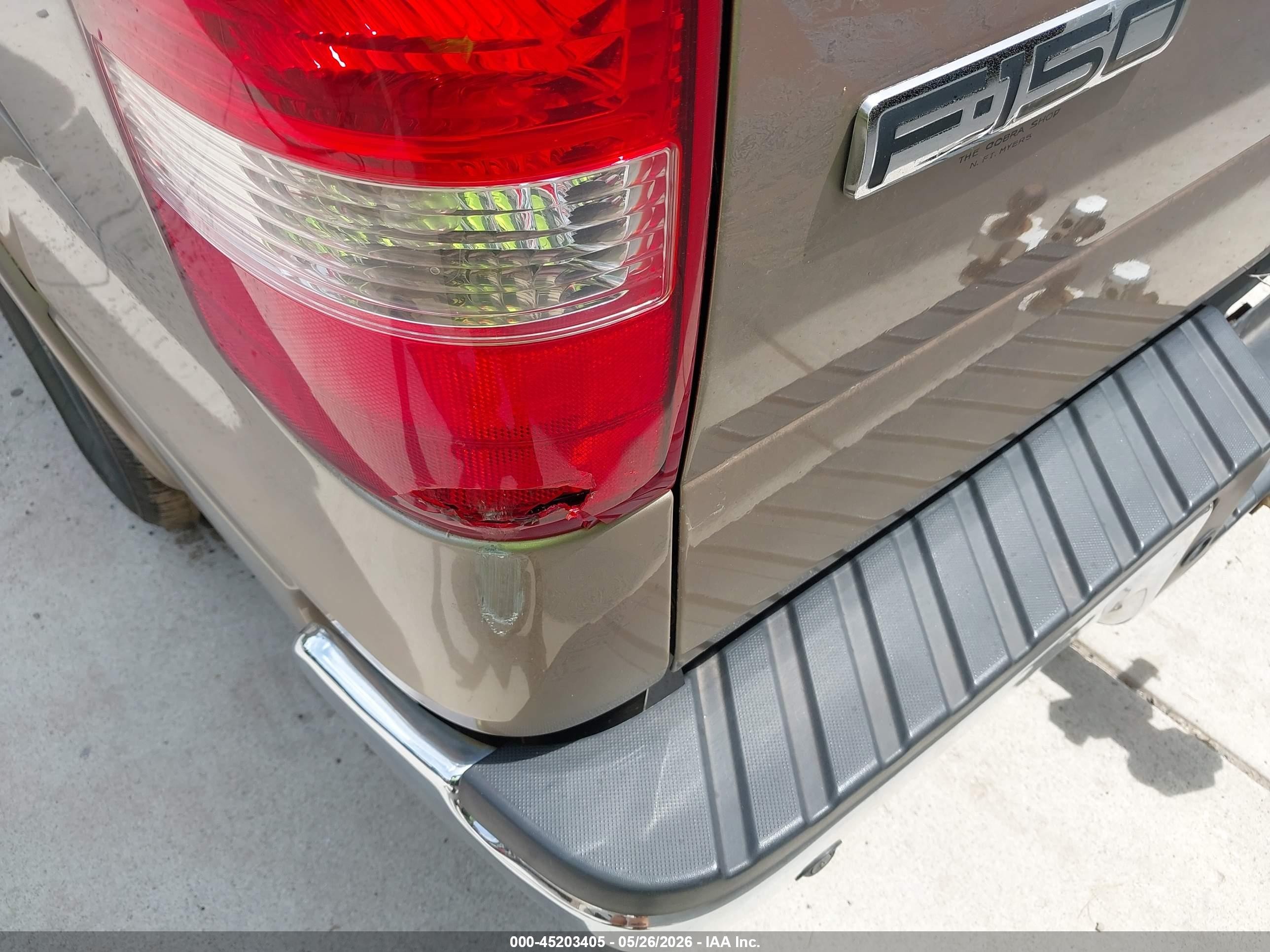 2004 Ford F-150 Lariat/xlt Желто-коричневый vin: 1FTRX12514KA06756
