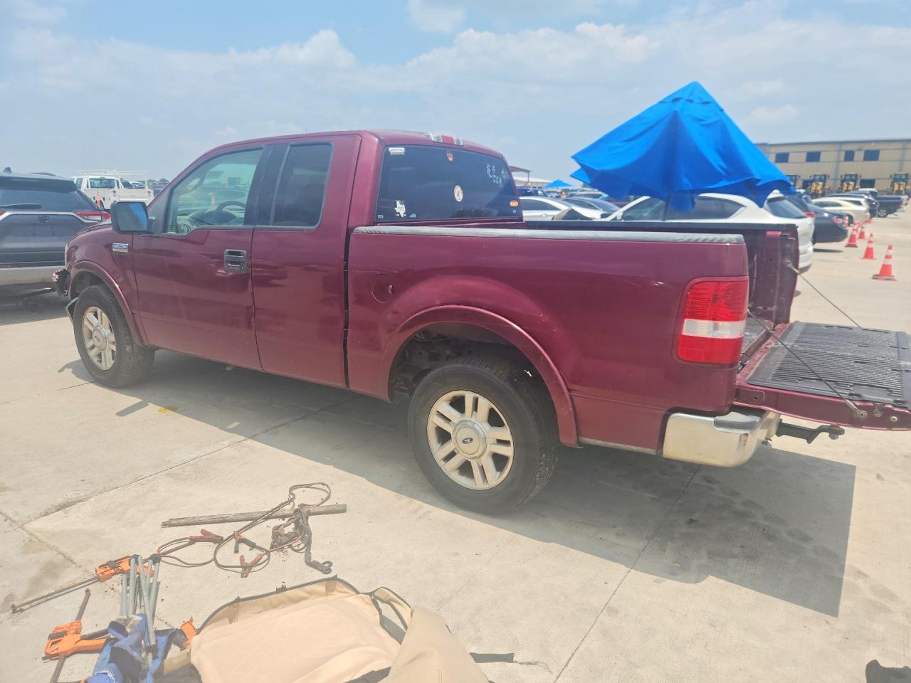 2004 Ford F150 Burgundy vin: 1FTRX12544KD66152