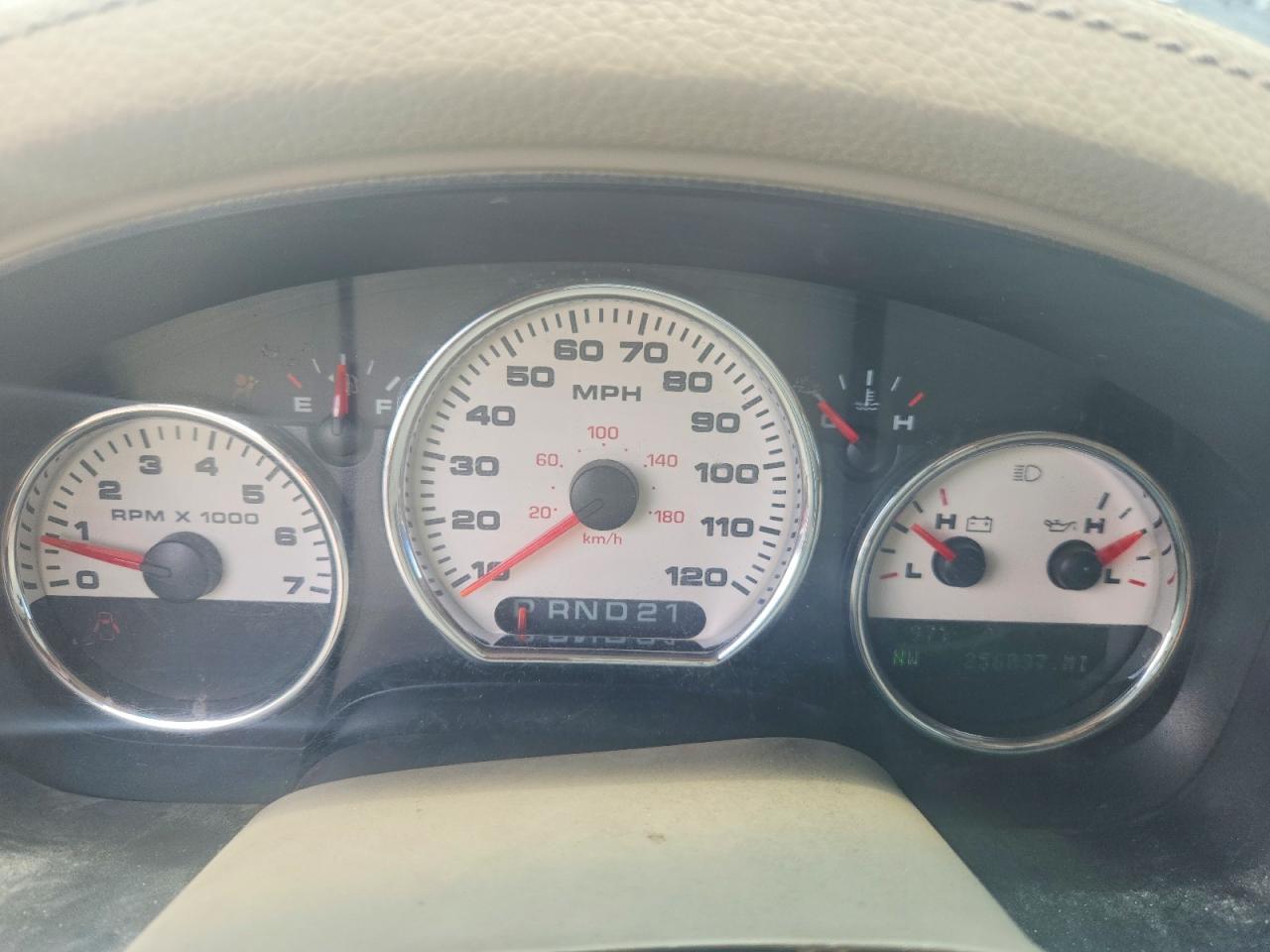 2004 Ford F150 Burgundy vin: 1FTRX12544KD66152