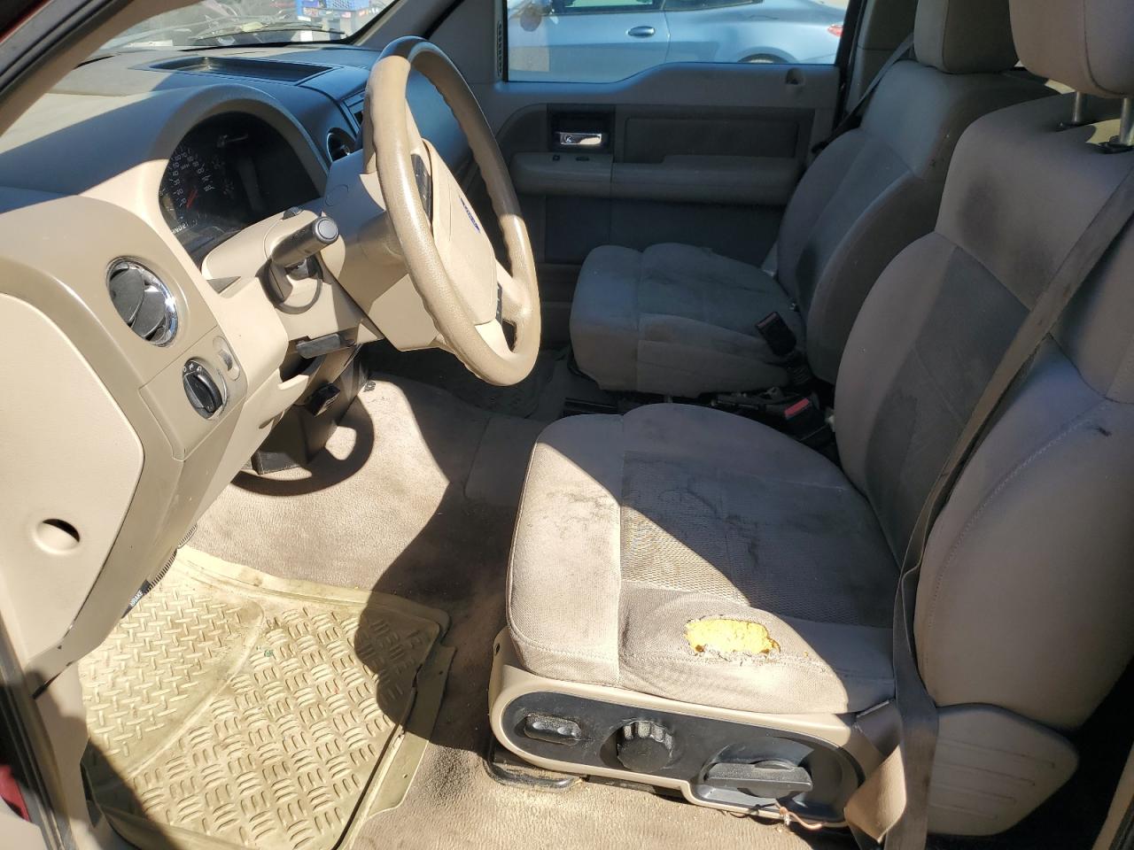 2004 Ford F150 Maroon vin: 1FTRX12574KD09895