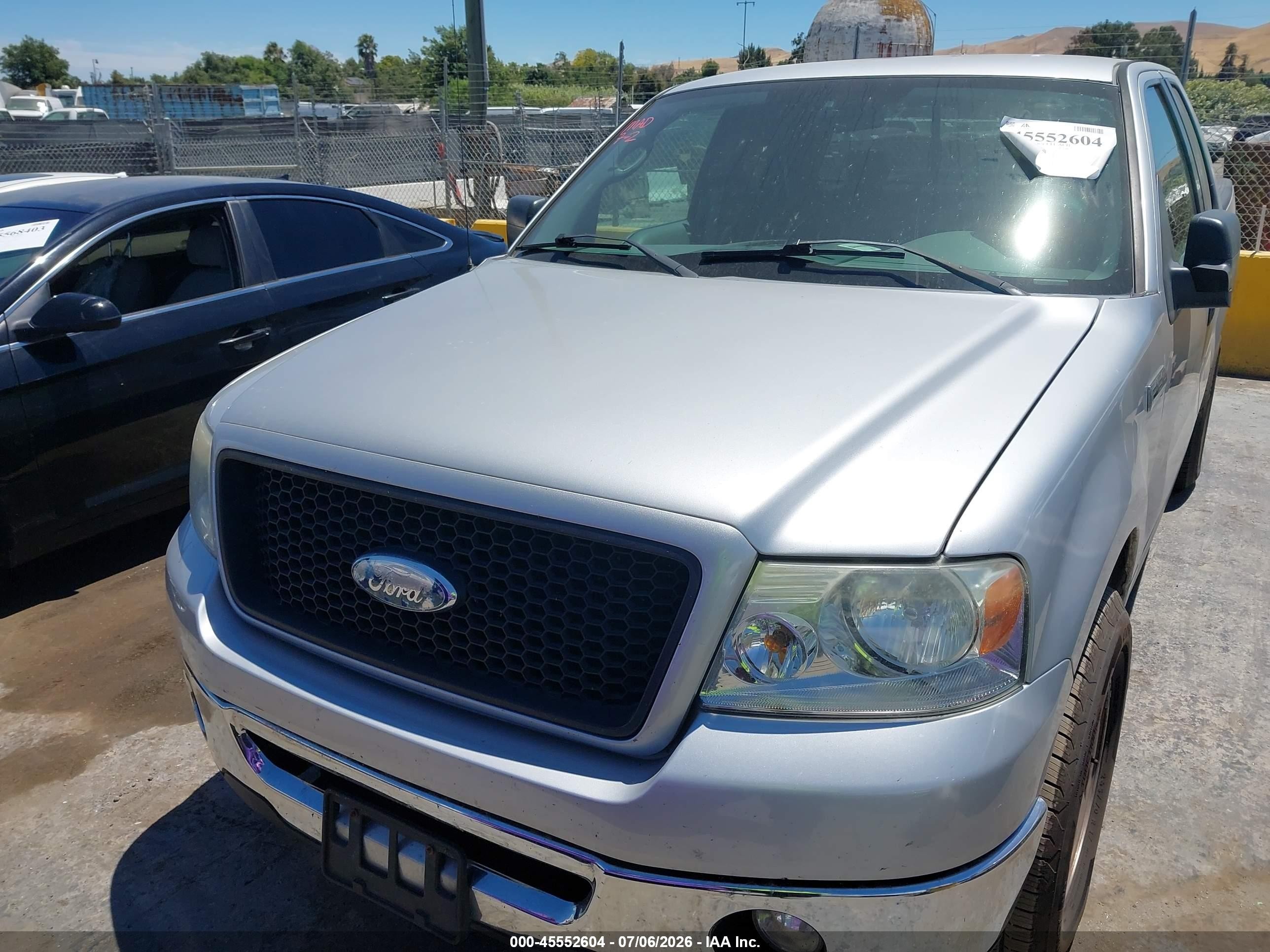 2006 Ford F-150 Lariat/xl/xlt Silver vin: 1FTRX12586FA16194