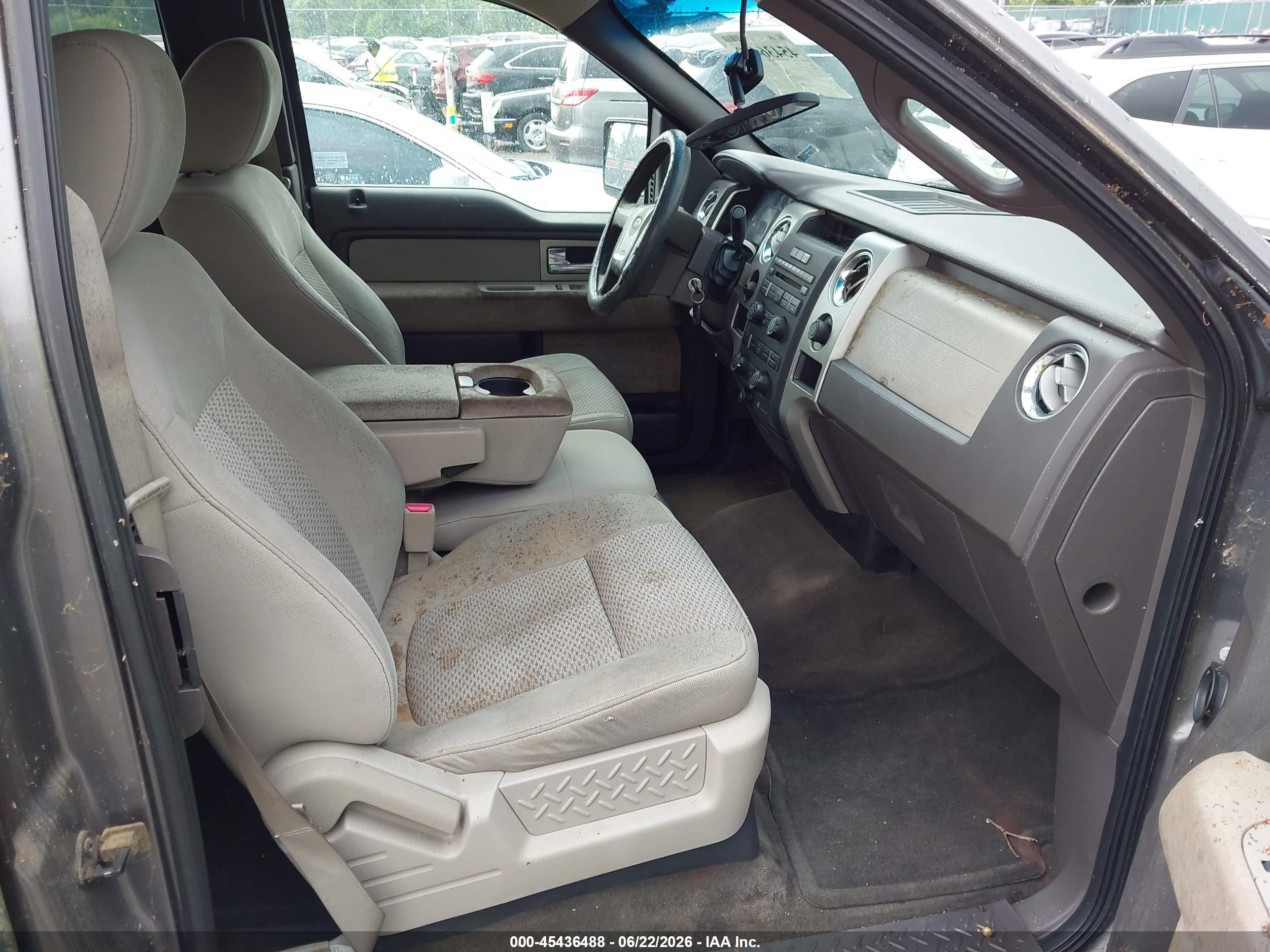 2009 Ford F-150 Xlt Gray vin: 1FTRX12809FA84181