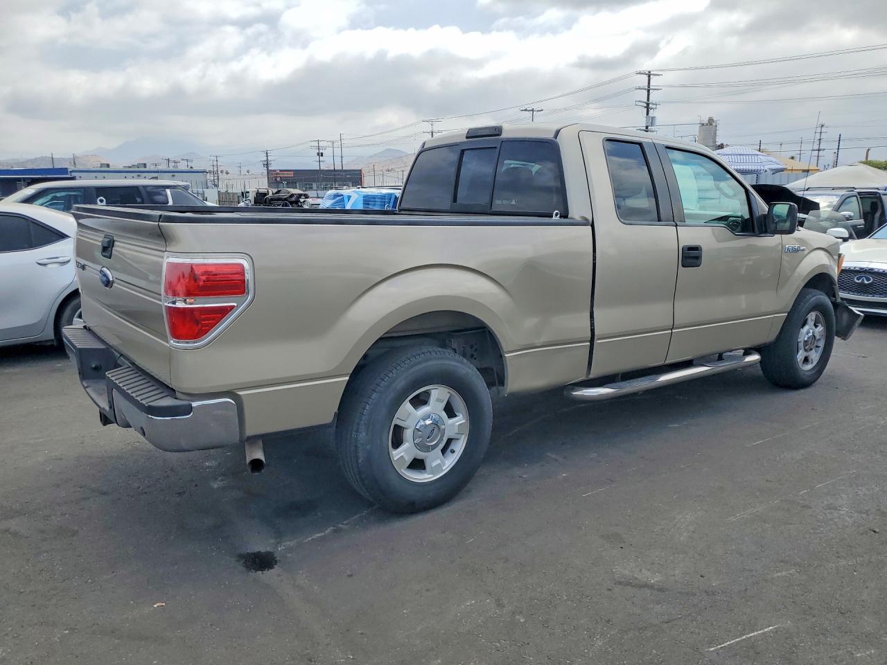 2009 Ford F150 Super Cab Tan vin: 1FTRX12819FB17222