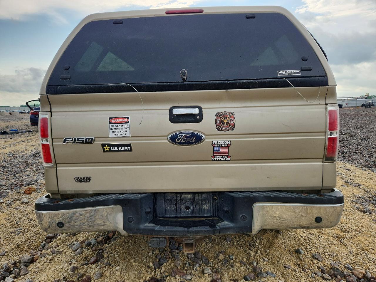 2009 Ford F150 Super Cab Золотой vin: 1FTRX12819KC78886