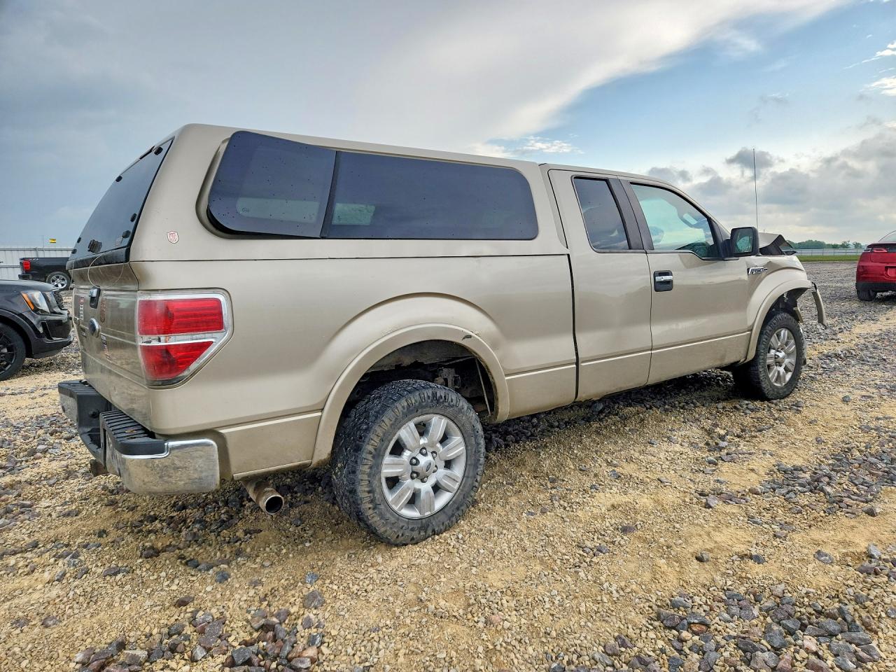 2009 Ford F150 Super Cab Золотой vin: 1FTRX12819KC78886