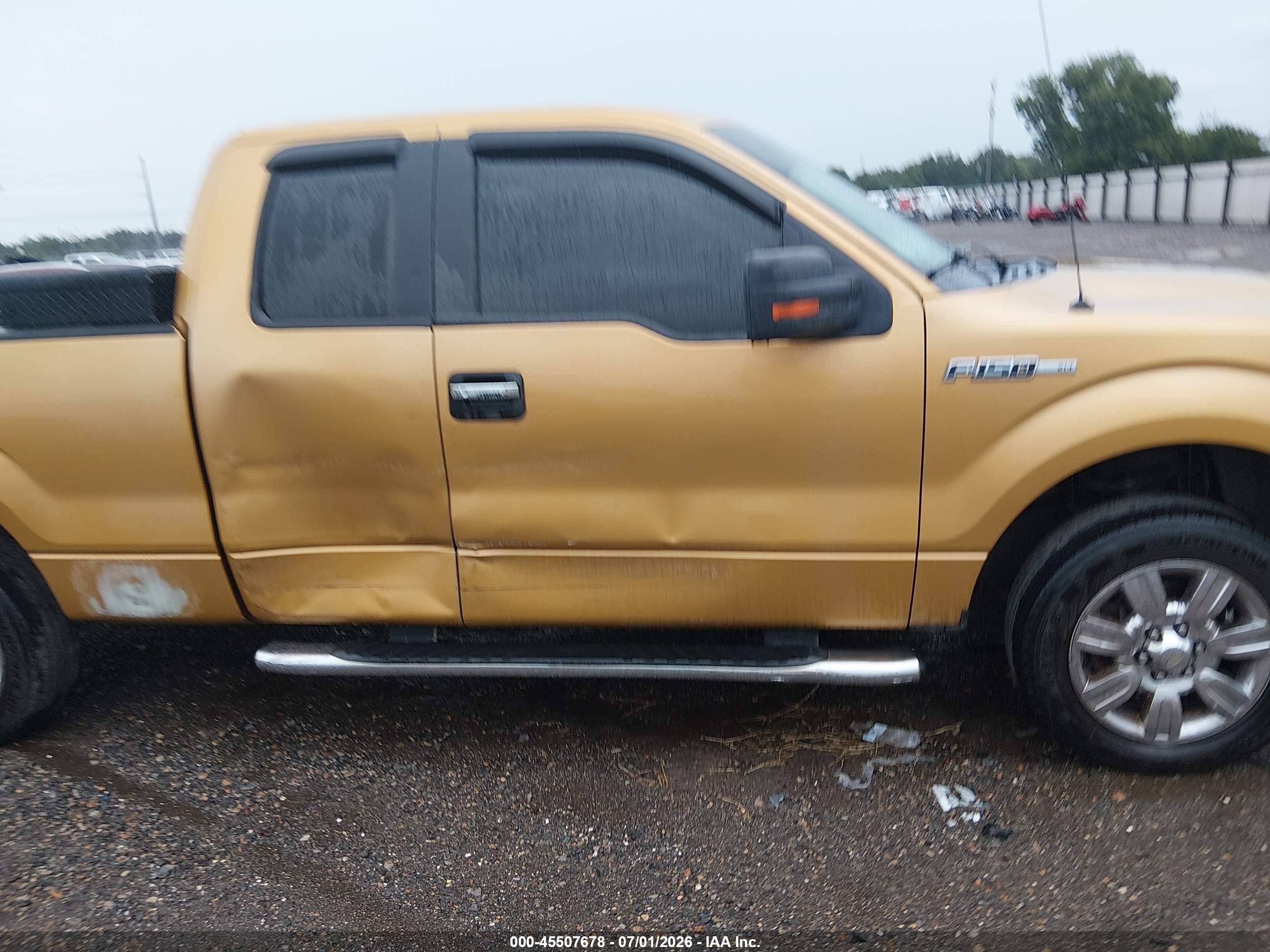 2009 Ford F-150 Xlt Yellow vin: 1FTRX12839FA08521