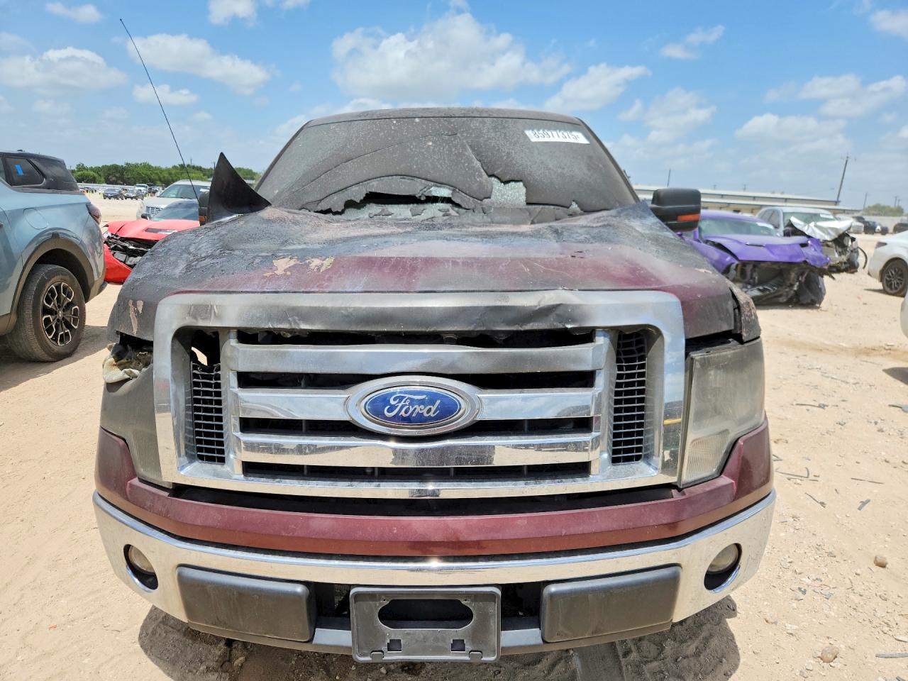 2009 Ford F150 Super Cab Burgundy vin: 1FTRX12899KC28642