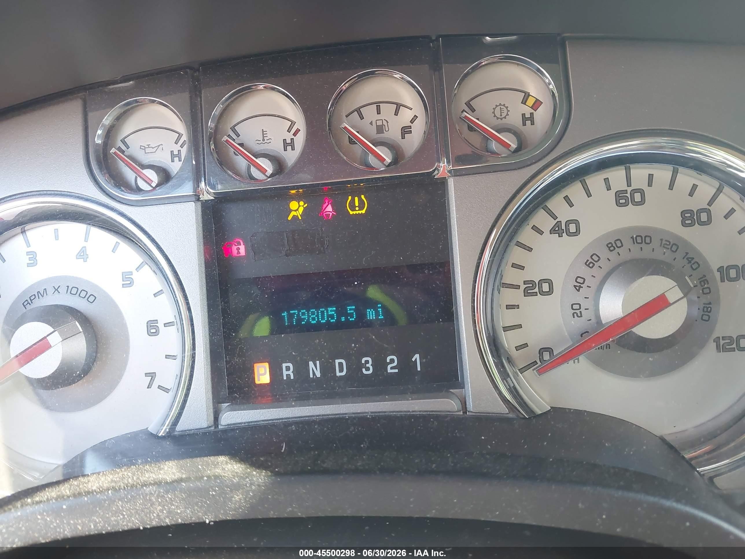 2009 Ford F-150 Lariat Red vin: 1FTRX12V19FB18523