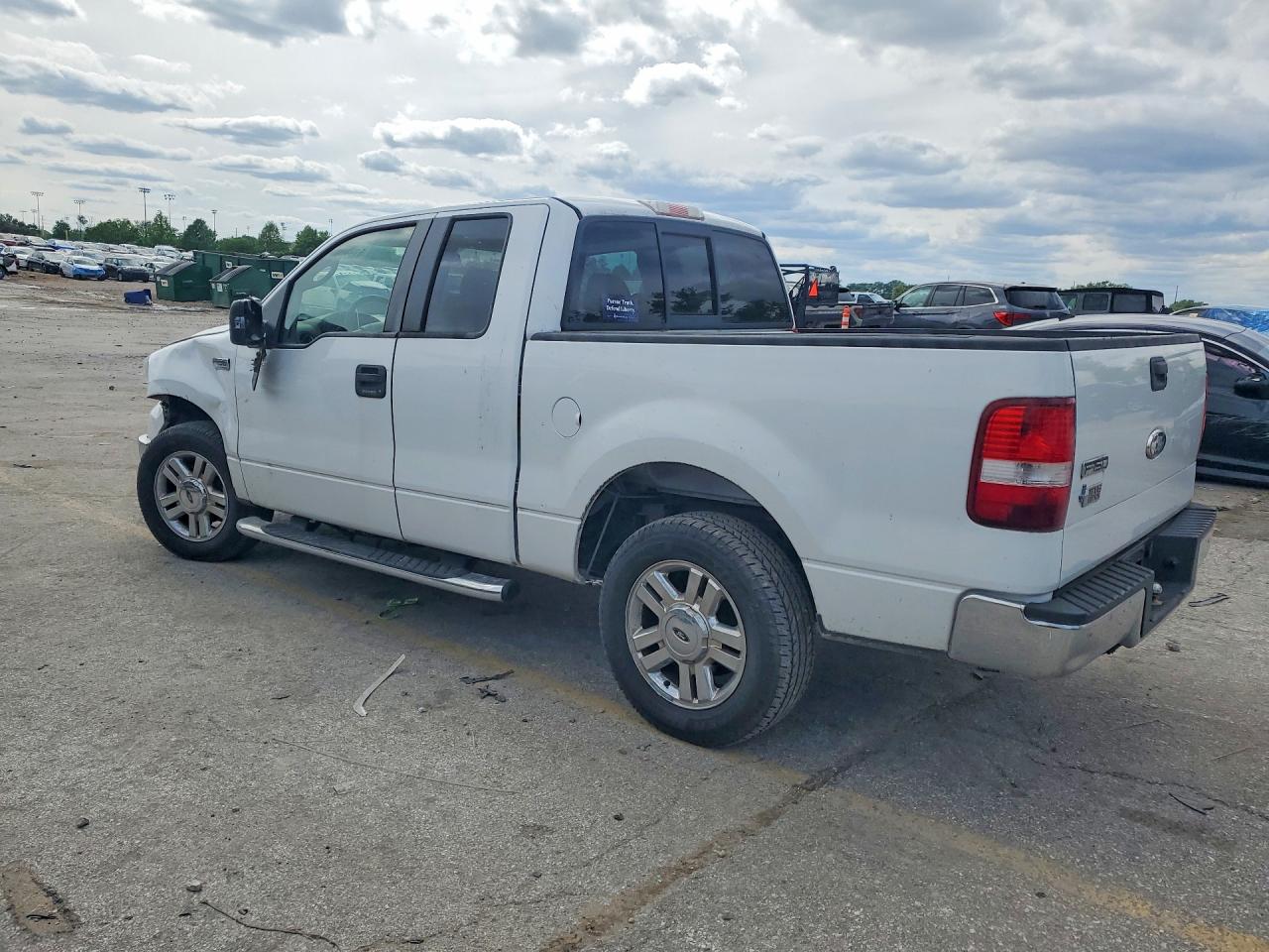 2008 Ford F150 White vin: 1FTRX12V38FA66469