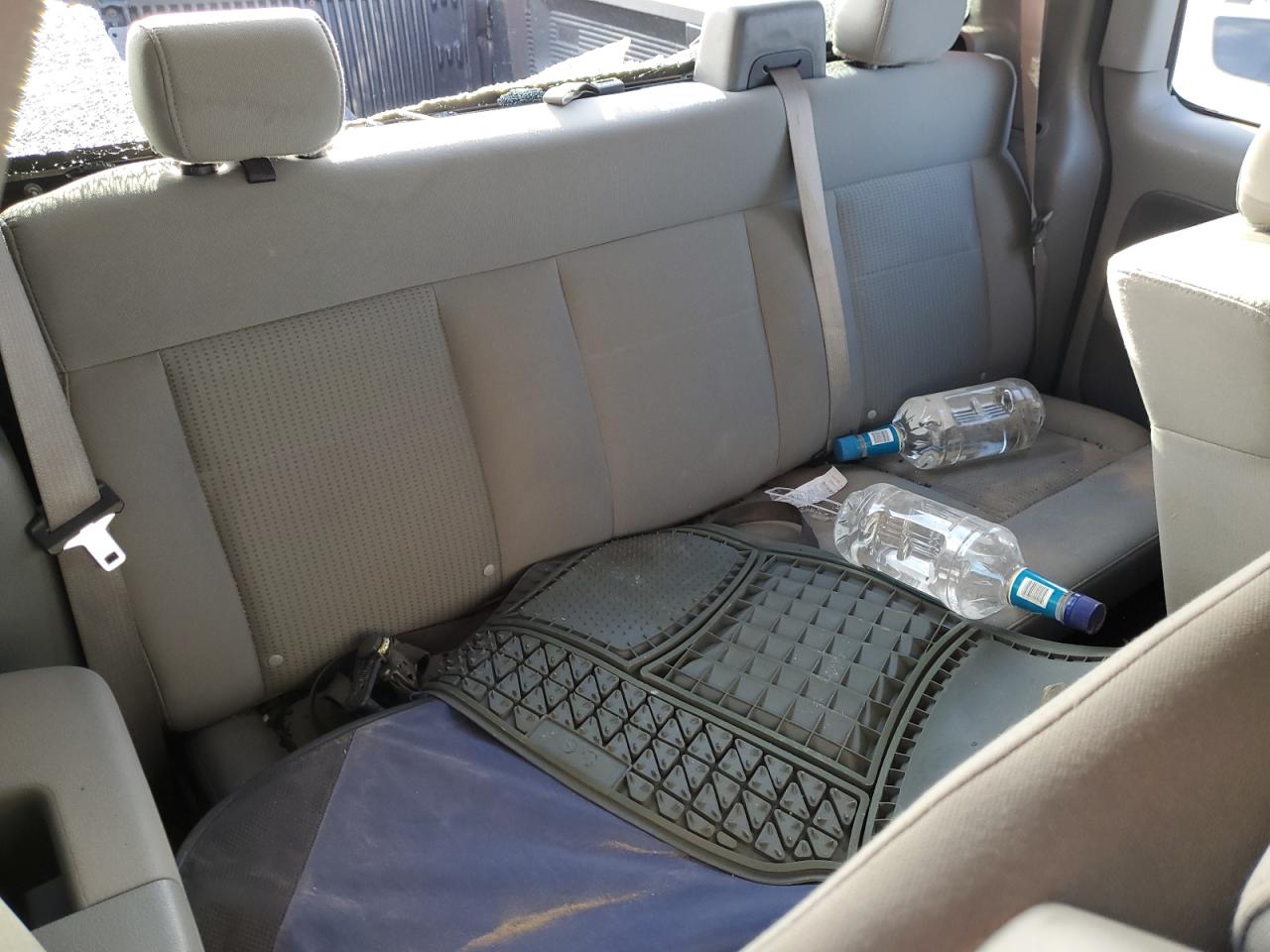 2007 Ford F150  Серебряный vin: 1FTRX12V87KC43328