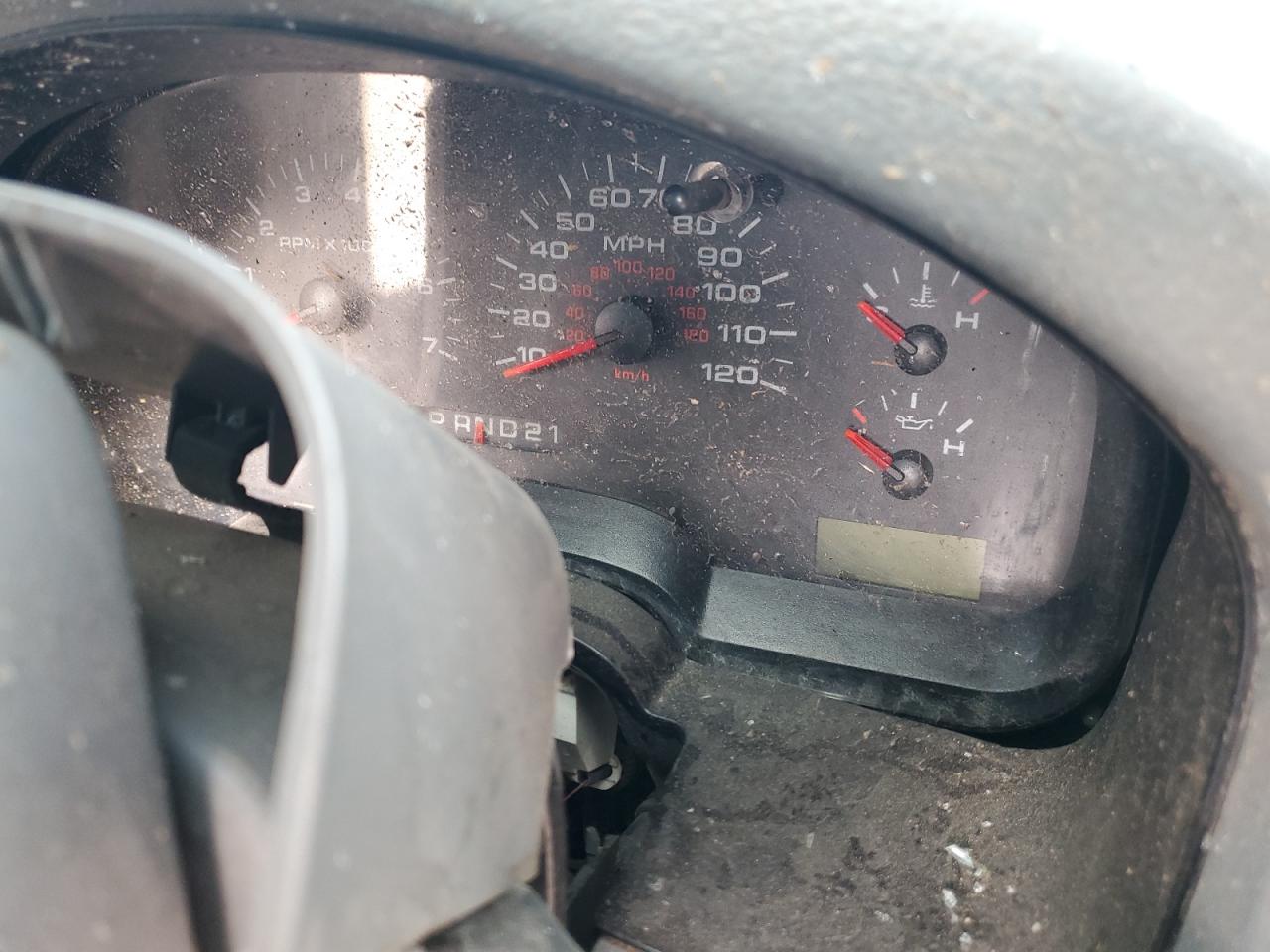 2007 Ford F150  Серебряный vin: 1FTRX12V87KC43328