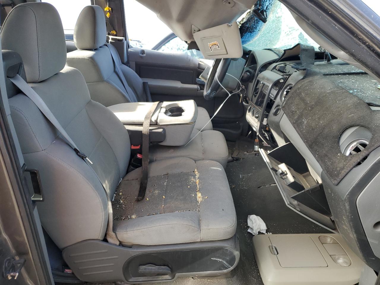 2007 Ford F150  Серебряный vin: 1FTRX12V87KC43328