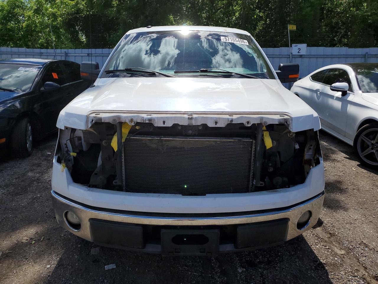 2009 Ford F150 White vin: 1FTRX12V89KC69544