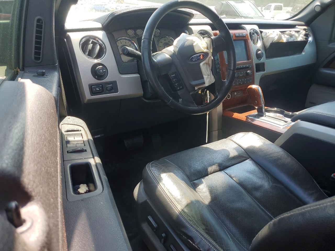 2009 Ford F150 Super Cab Maroon vin: 1FTRX12V99FA67742