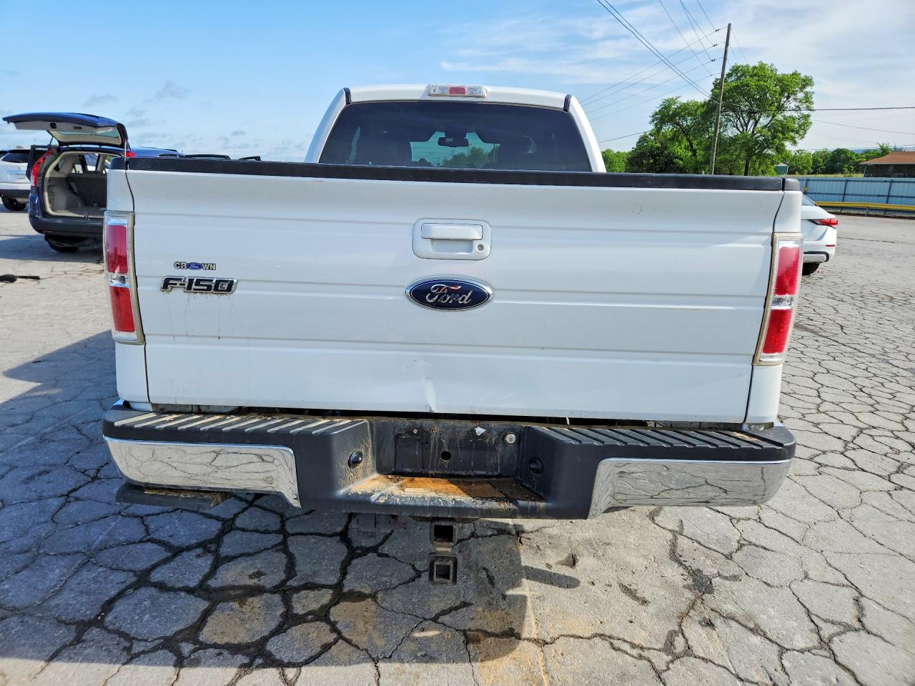 2009 Ford F150 Super Cab White vin: 1FTRX12VX9FA73288