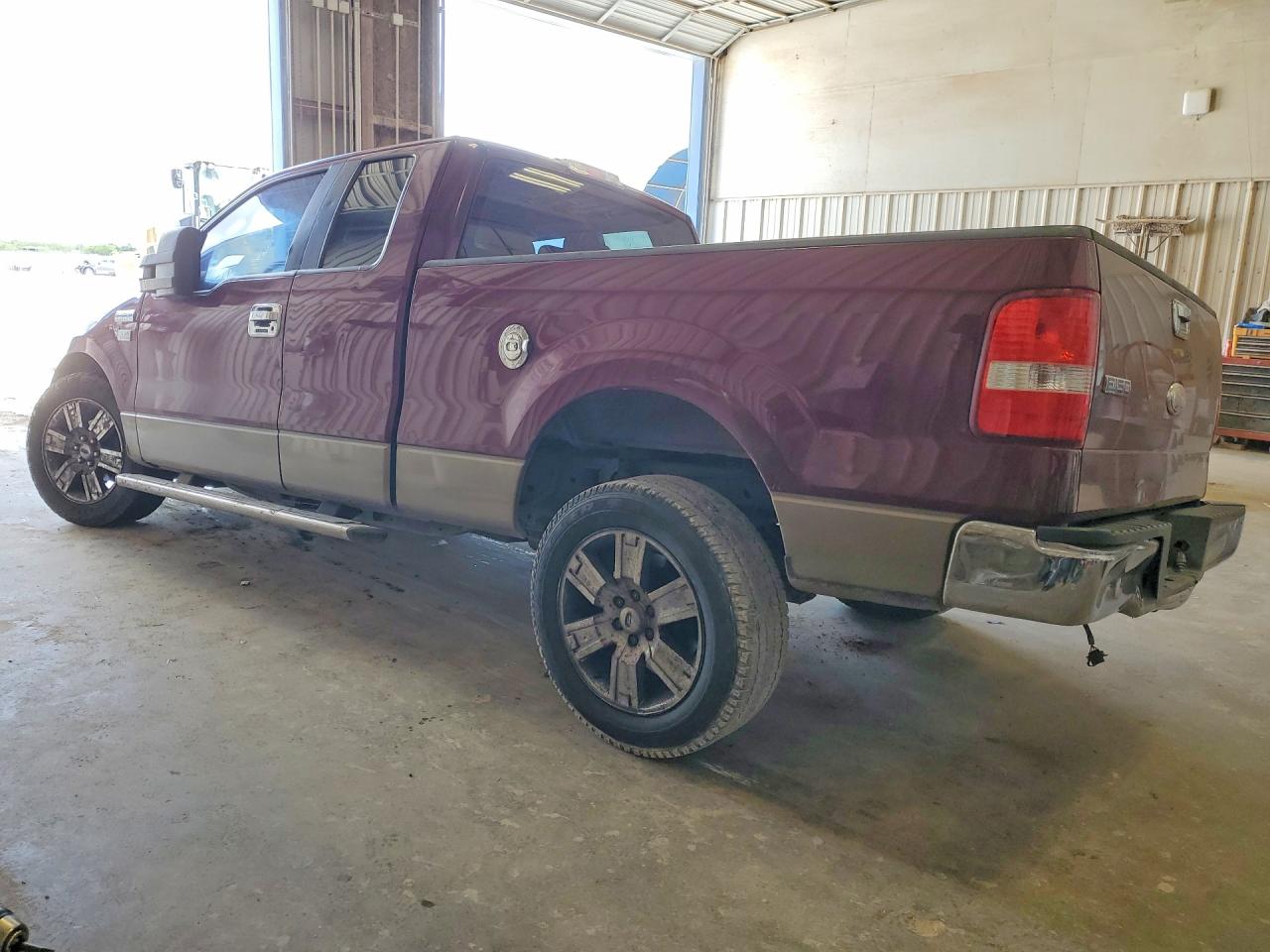 2006 Ford F150 Burgundy vin: 1FTRX12W06NA61130