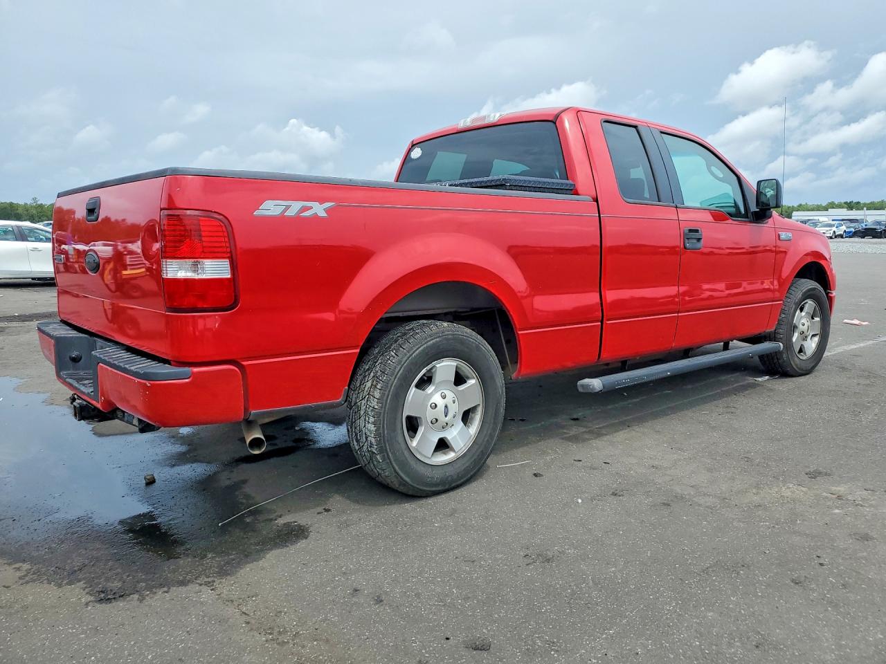 2007 Ford F150 Red vin: 1FTRX12W07FA37454