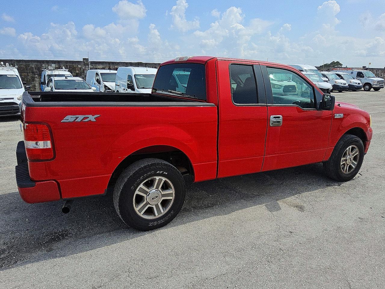 2008 Ford F150 Stx Red vin: 1FTRX12W08FC02985