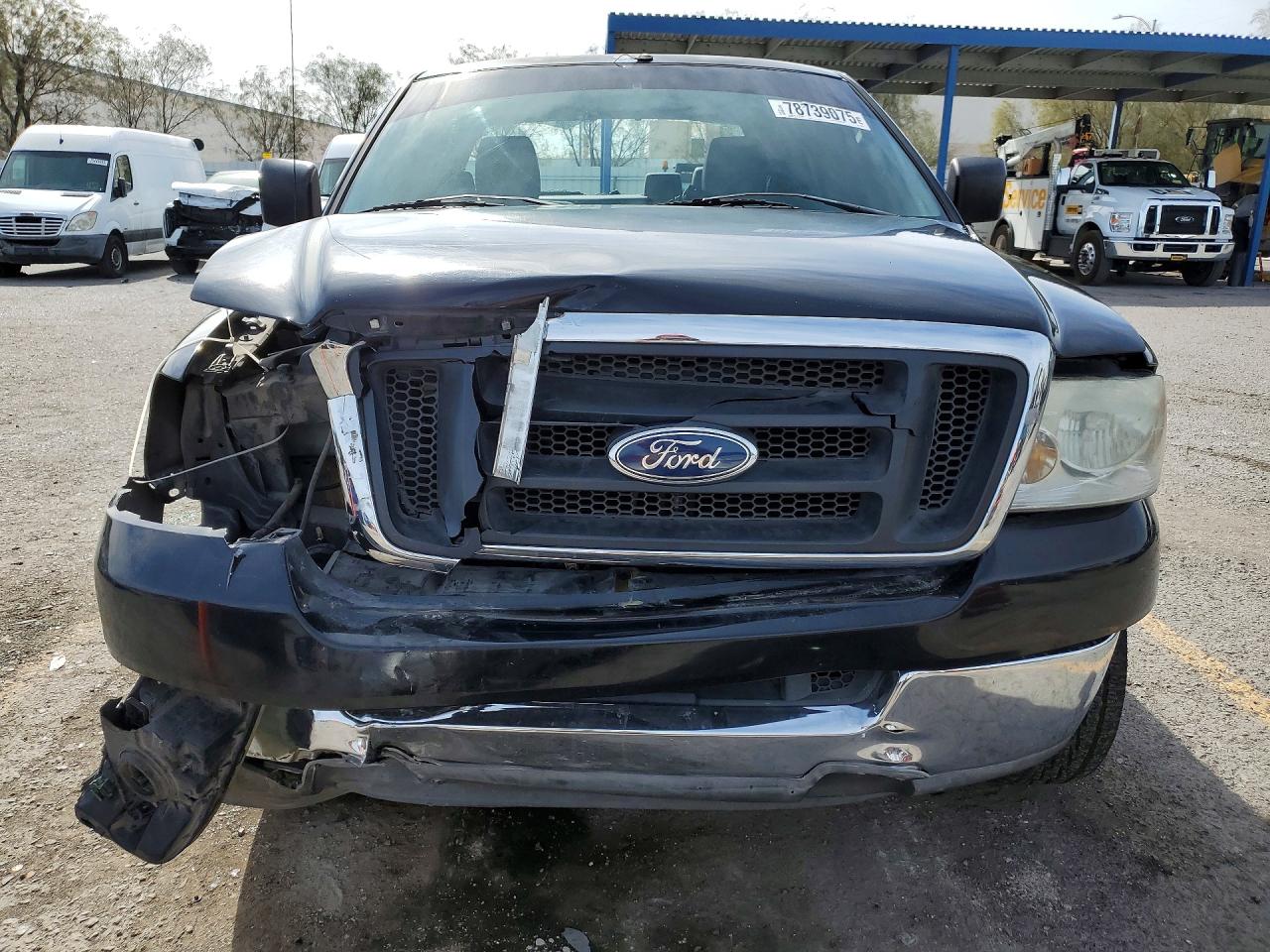 2004 Ford F150 Black vin: 1FTRX12W14KD94287