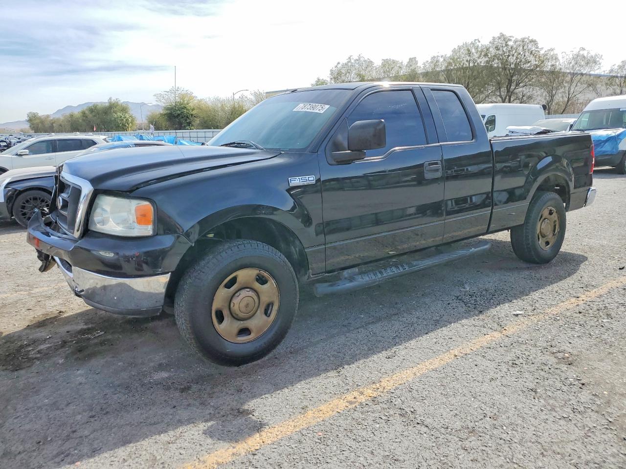 2004 Ford F150 Black vin: 1FTRX12W14KD94287