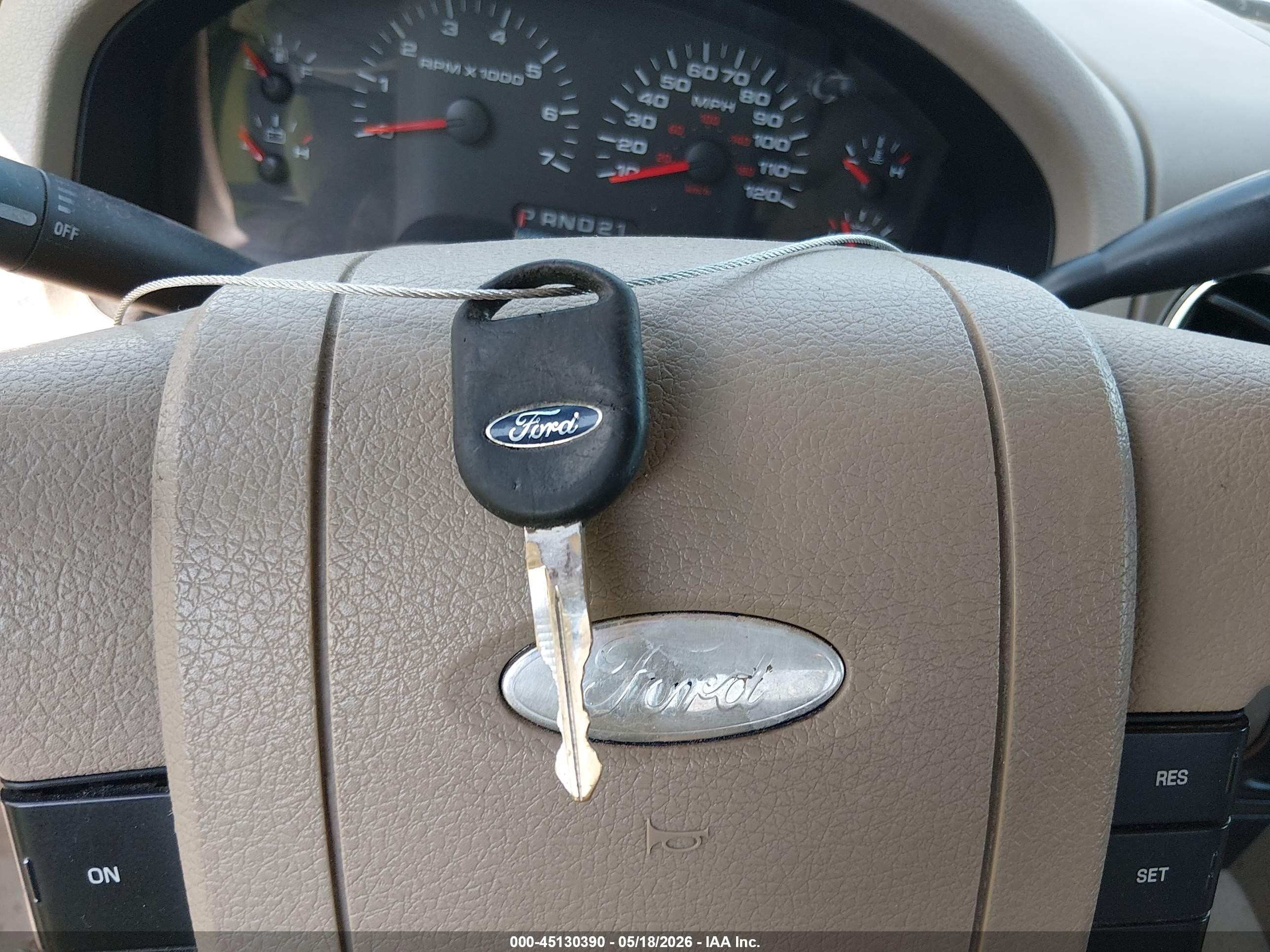 2004 Ford F-150 Stx/xl/xlt Green vin: 1FTRX12W14NA05548