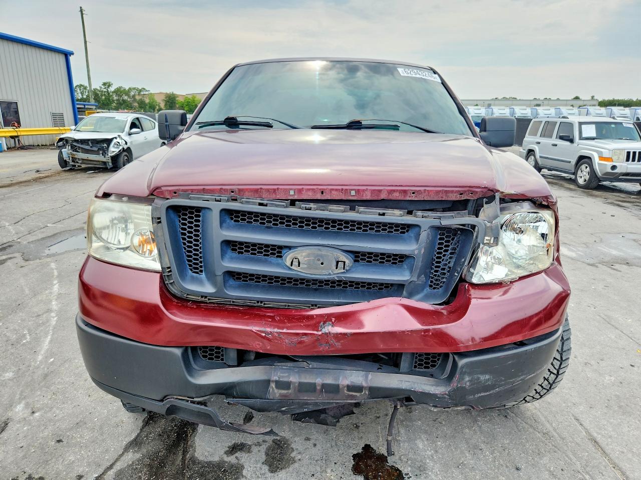 2005 Ford F150 Burgundy vin: 1FTRX12W15FB47152