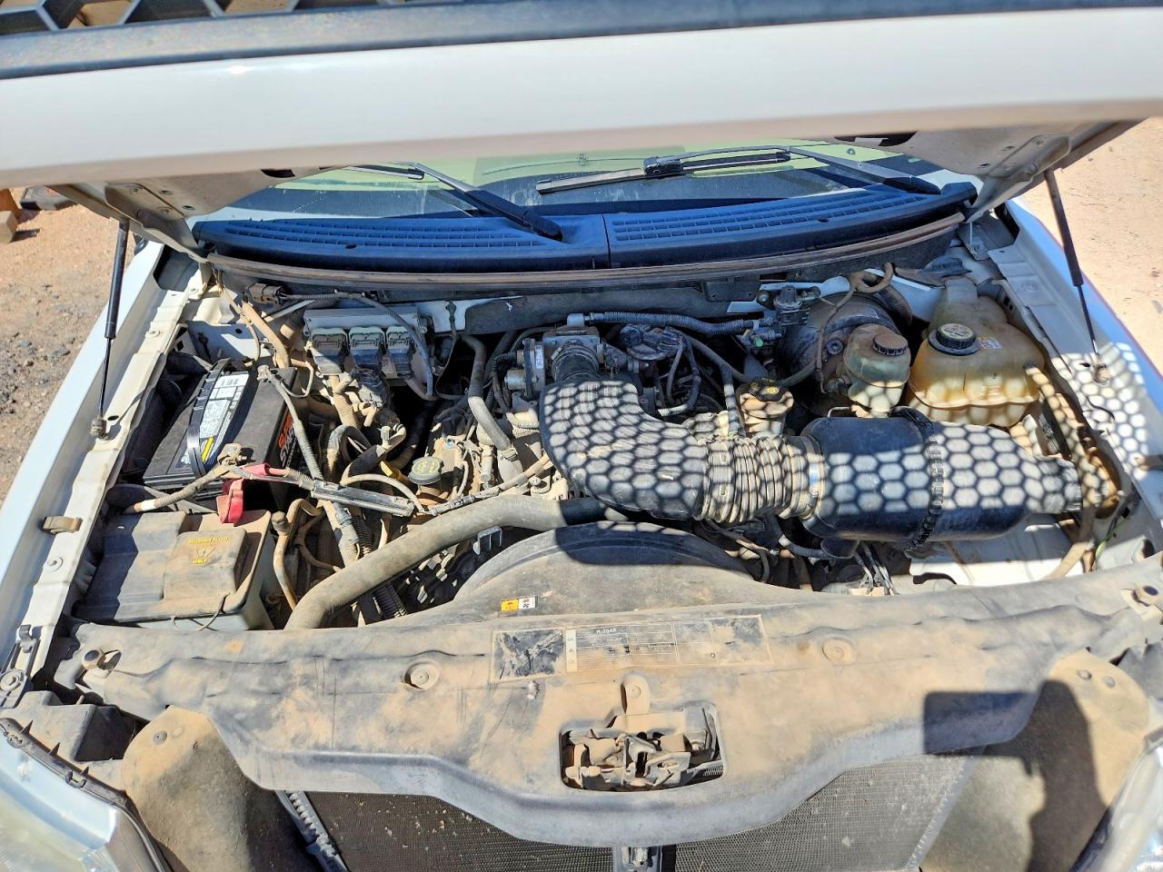 2006 Ford F150 Белый vin: 1FTRX12W16NA55868