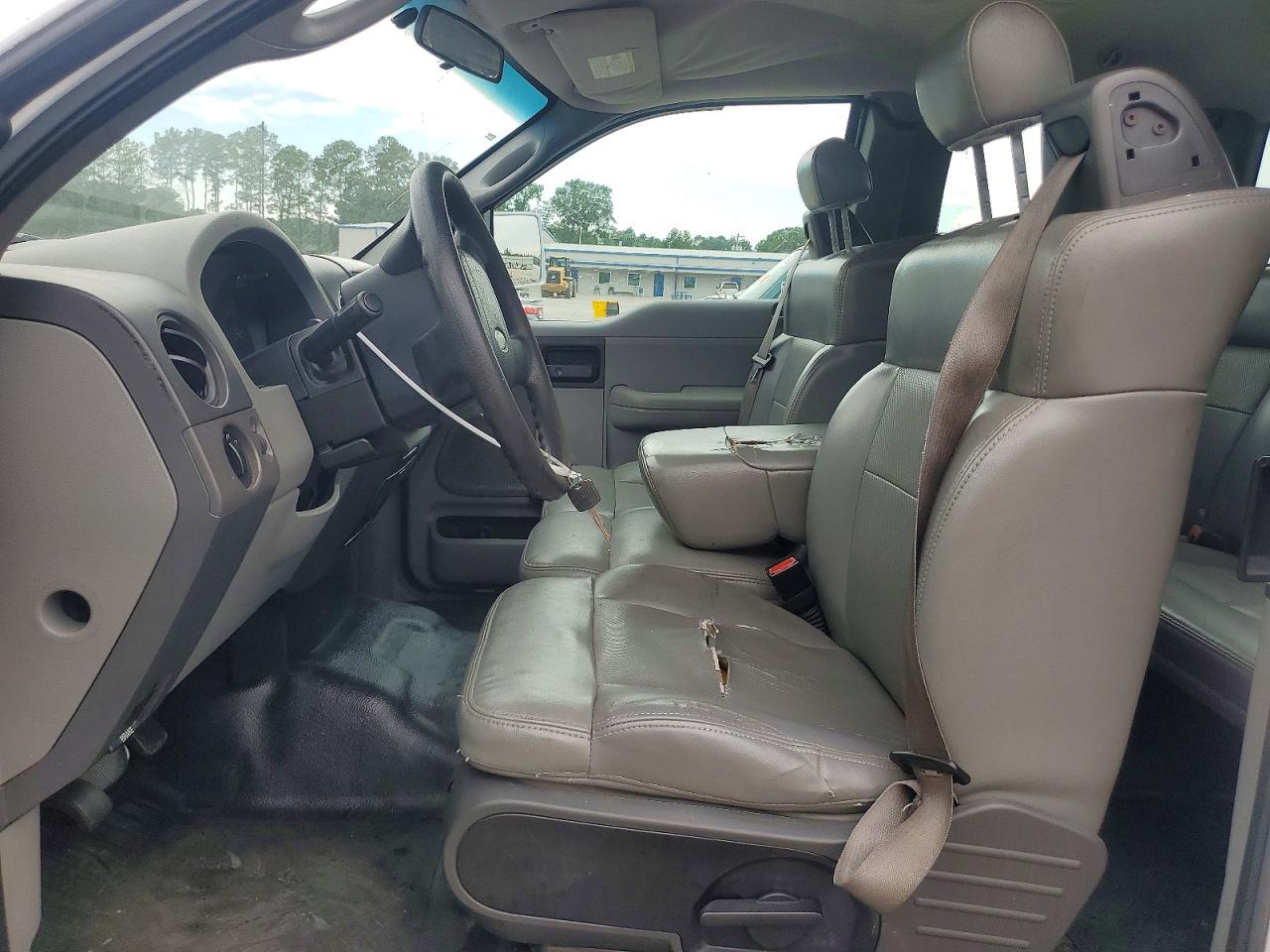 2007 Ford F150 White vin: 1FTRX12W17NA52843