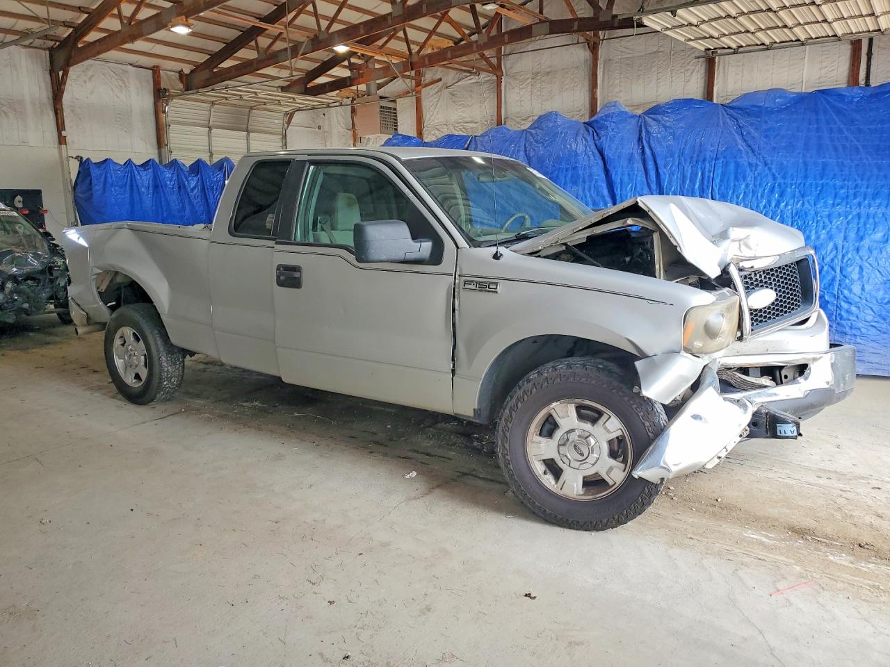 2008 Ford F150 Silver vin: 1FTRX12W18FA45435