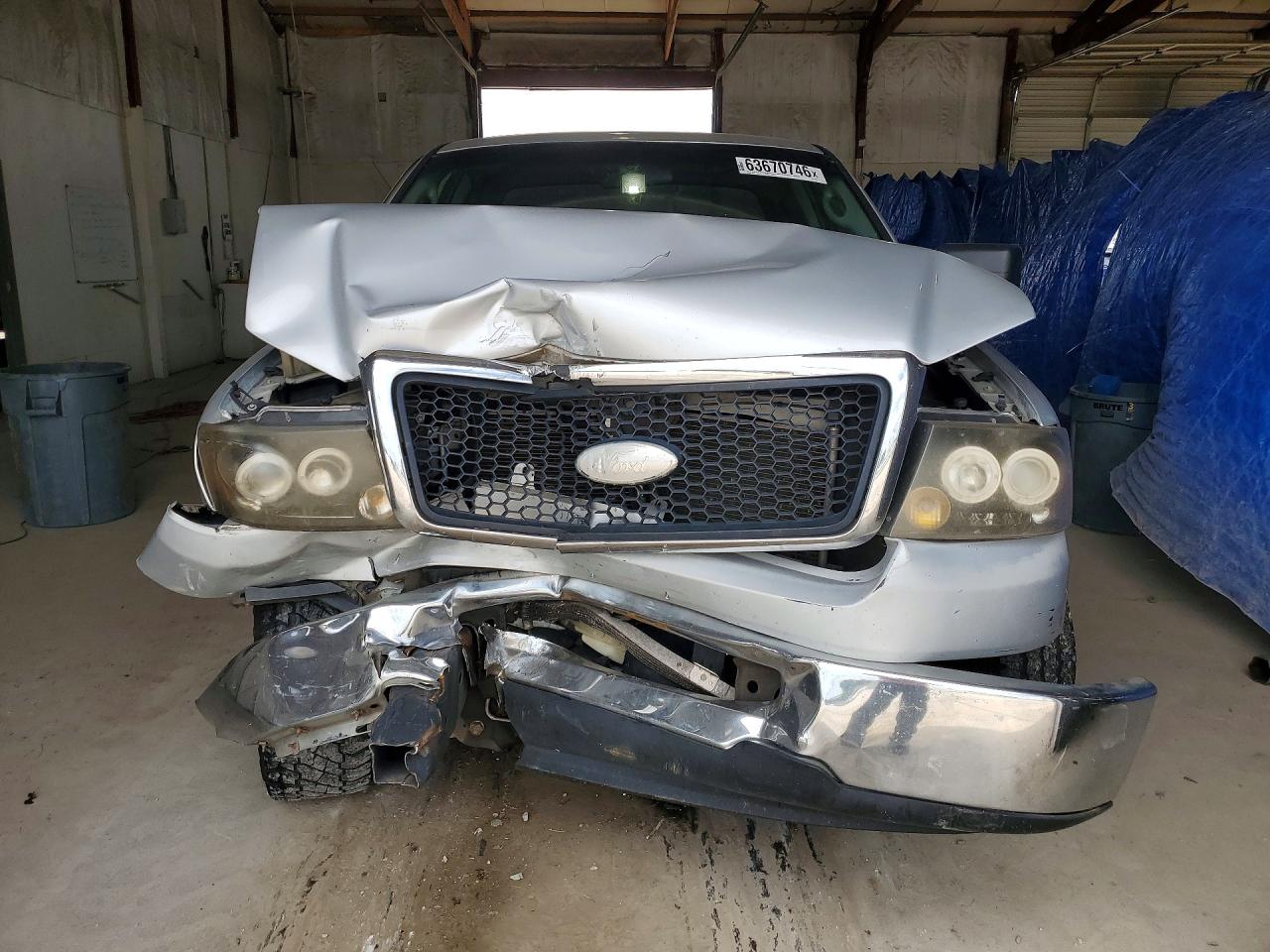 2008 Ford F150 Silver vin: 1FTRX12W18FA45435