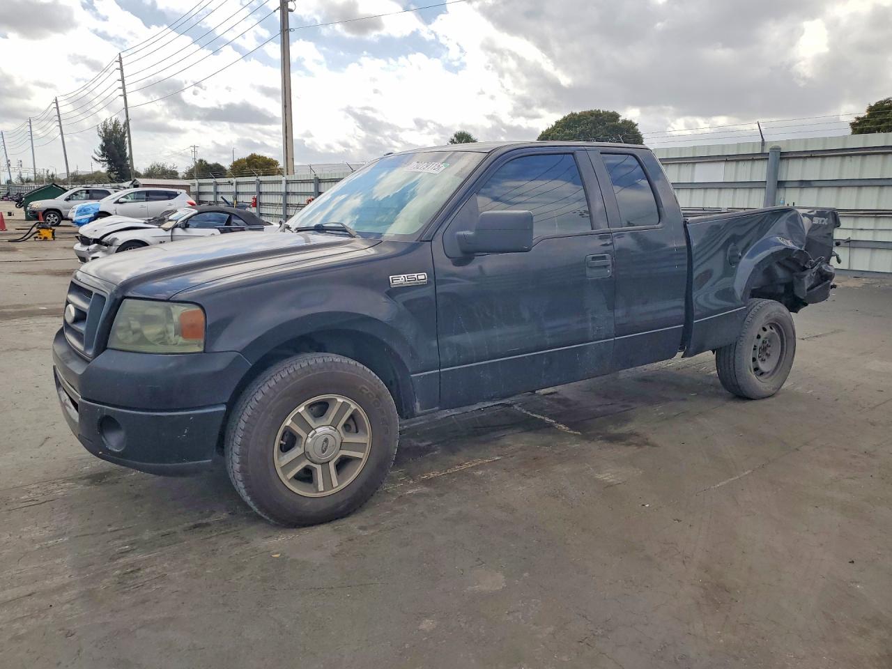 1FTRX12W18FB43218
