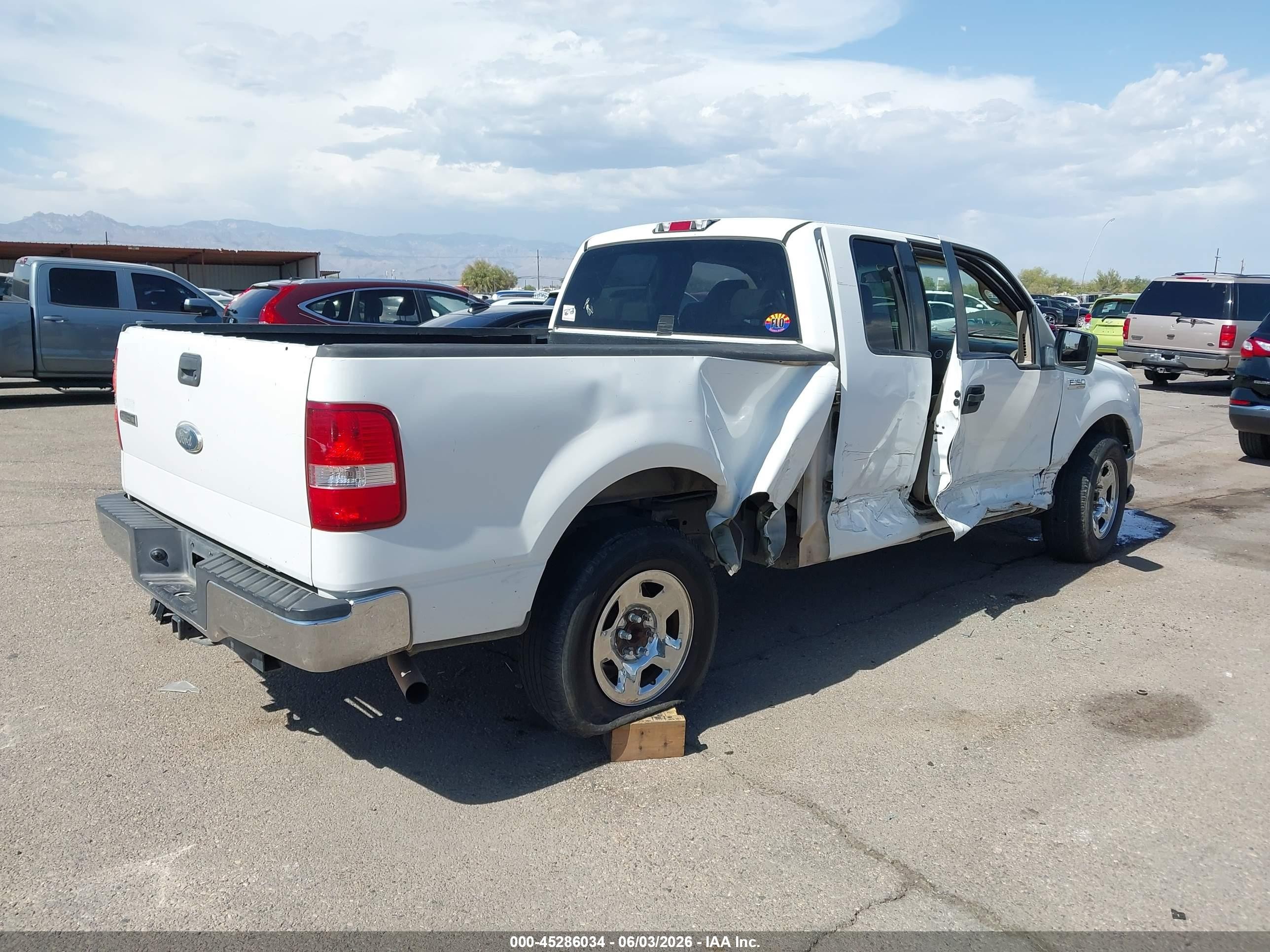 2008 Ford F-150 Fx2/stx/xl/xlt White vin: 1FTRX12W18FC07063