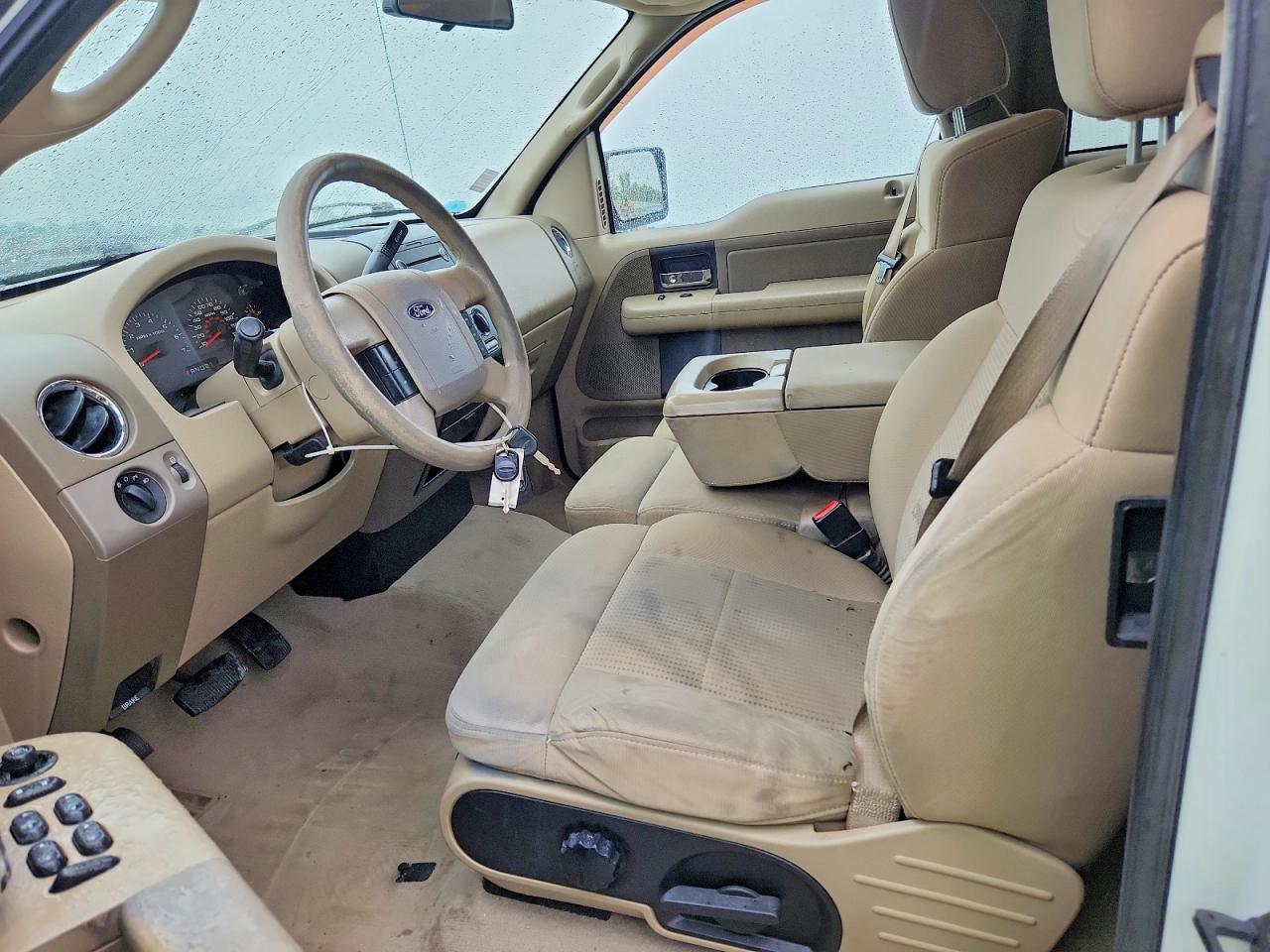 2008 Ford F150 White vin: 1FTRX12W18FC07841