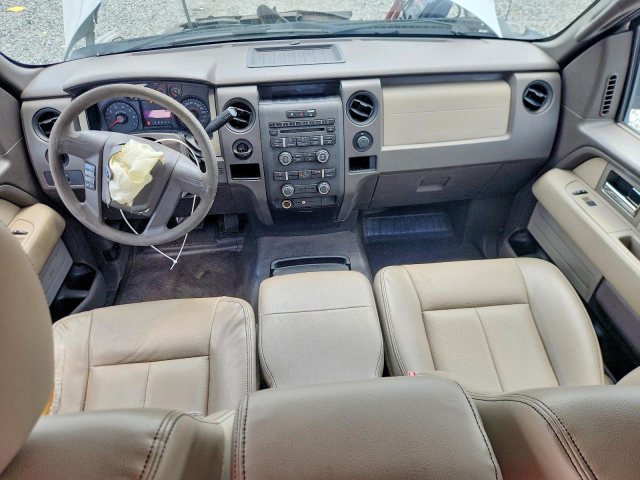 2009 Ford F150 Super Cab White vin: 1FTRX12W19FA09729