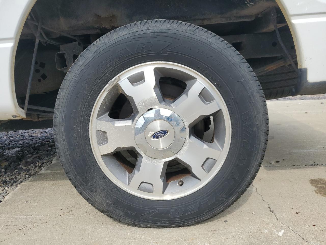2009 Ford F150 Super Cab White vin: 1FTRX12W19FA99710 Damage: Left Rear Wheel, Corrosion, 7 To 8 Inches