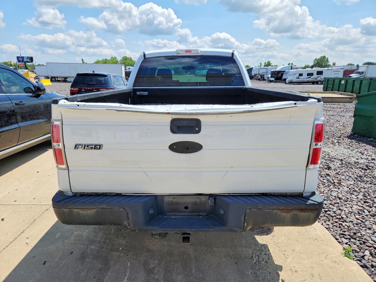 2009 Ford F150 Super Cab White vin: 1FTRX12W19FA99710