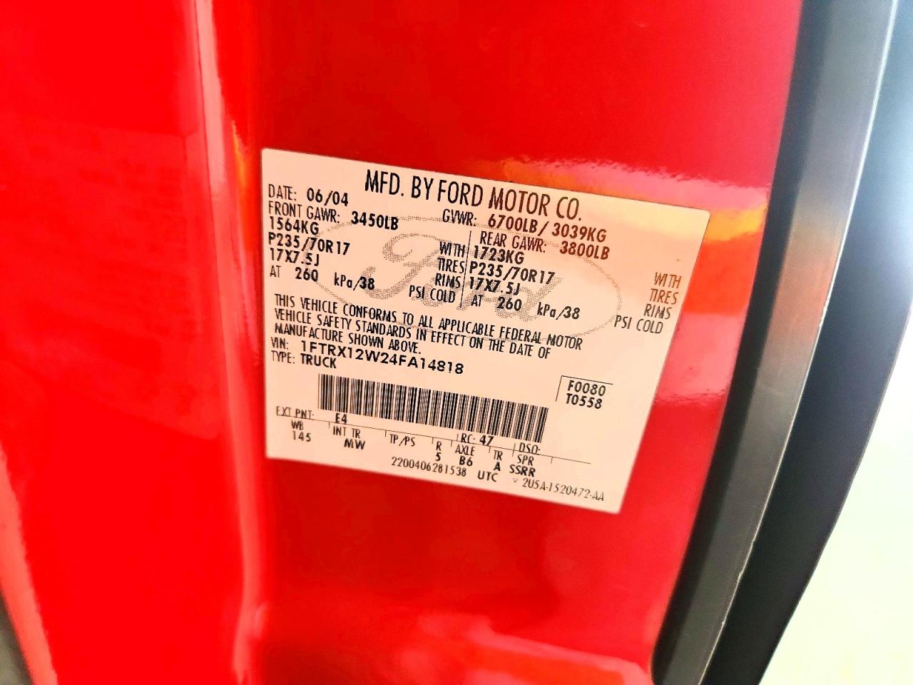 2004 Ford F150 Xlt Red vin: 1FTRX12W24FA14818