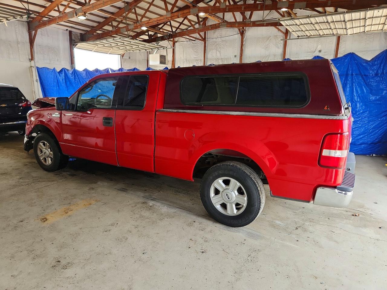 2004 Ford F150 Xlt Red vin: 1FTRX12W24FA14818