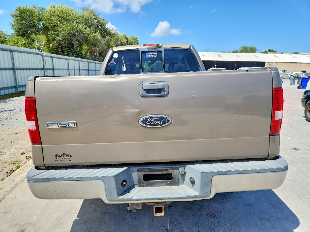 2004 Ford F150 Коричневый vin: 1FTRX12W24NA14095