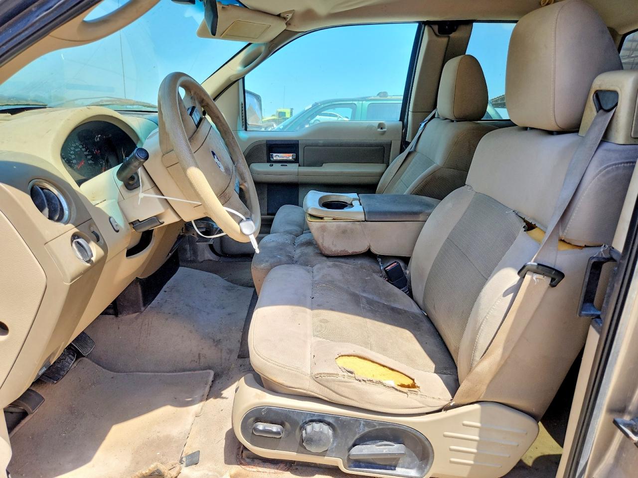 2004 Ford F150 Коричневый vin: 1FTRX12W24NA14095
