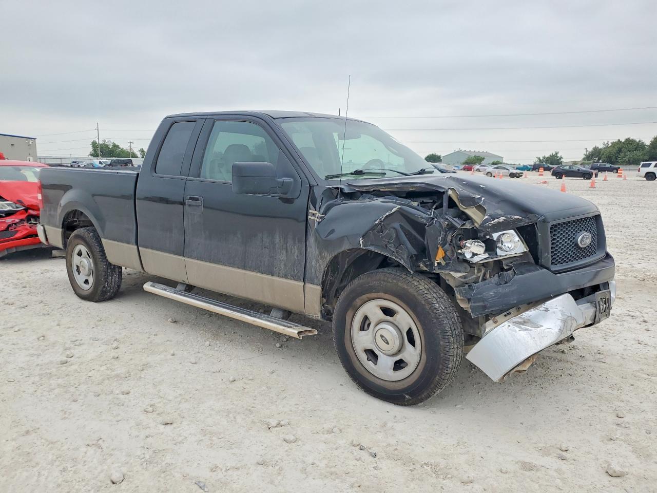 2004 Ford F150 Black vin: 1FTRX12W24NC31453