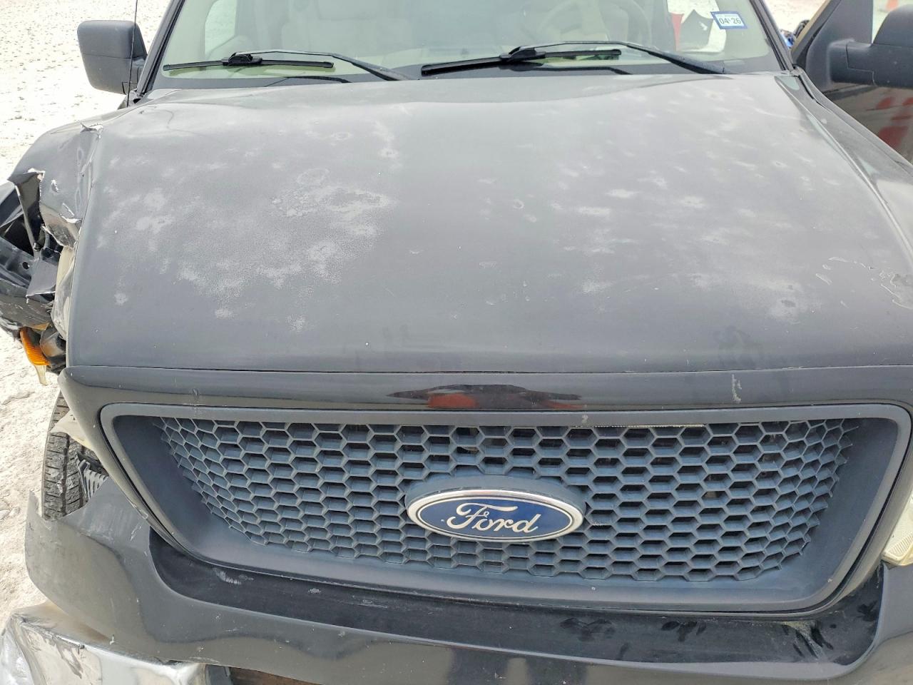 2004 Ford F150 Black vin: 1FTRX12W24NC31453