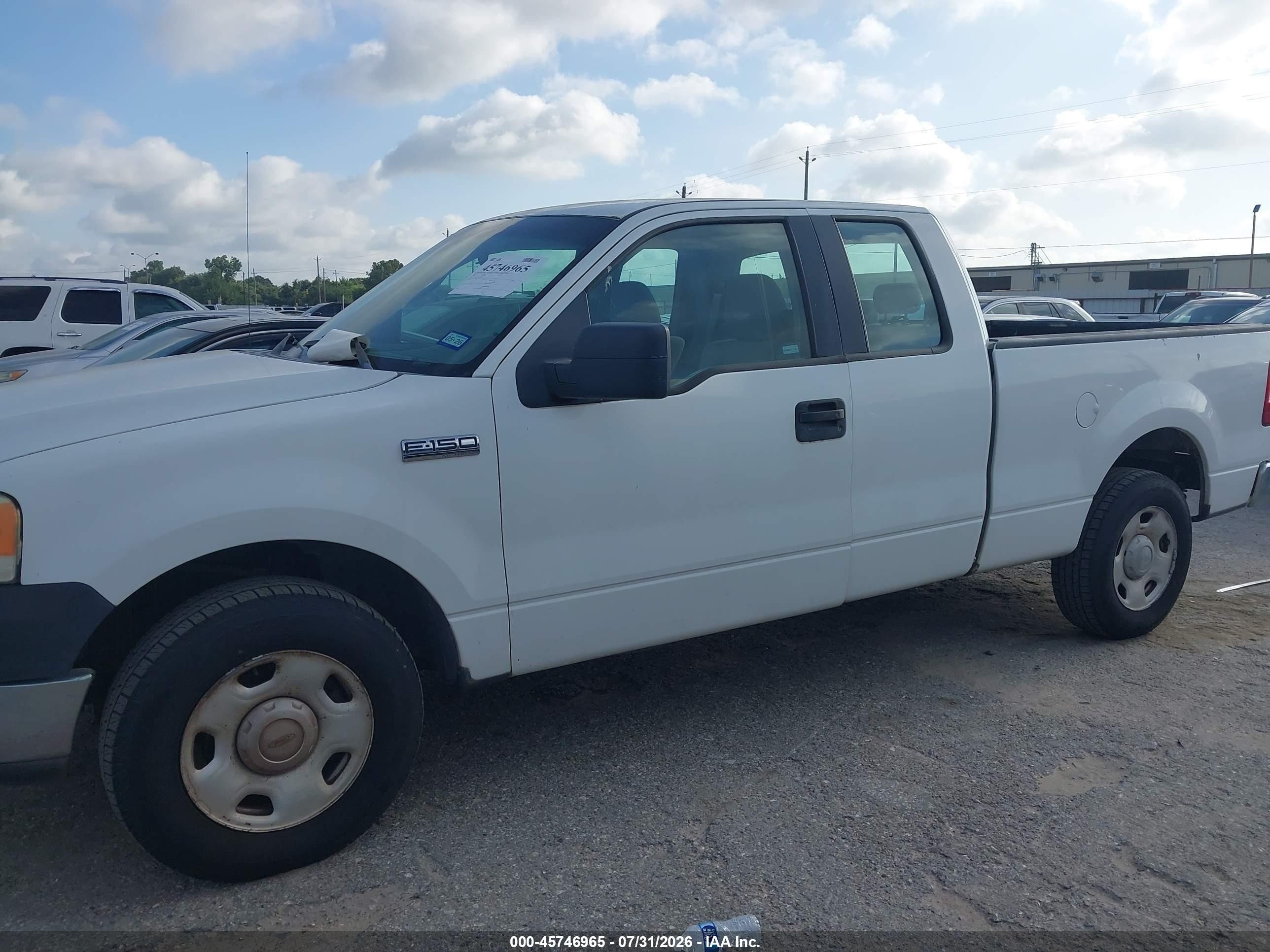 2005 Ford F-150 Stx/xl/xlt White vin: 1FTRX12W25FB37214