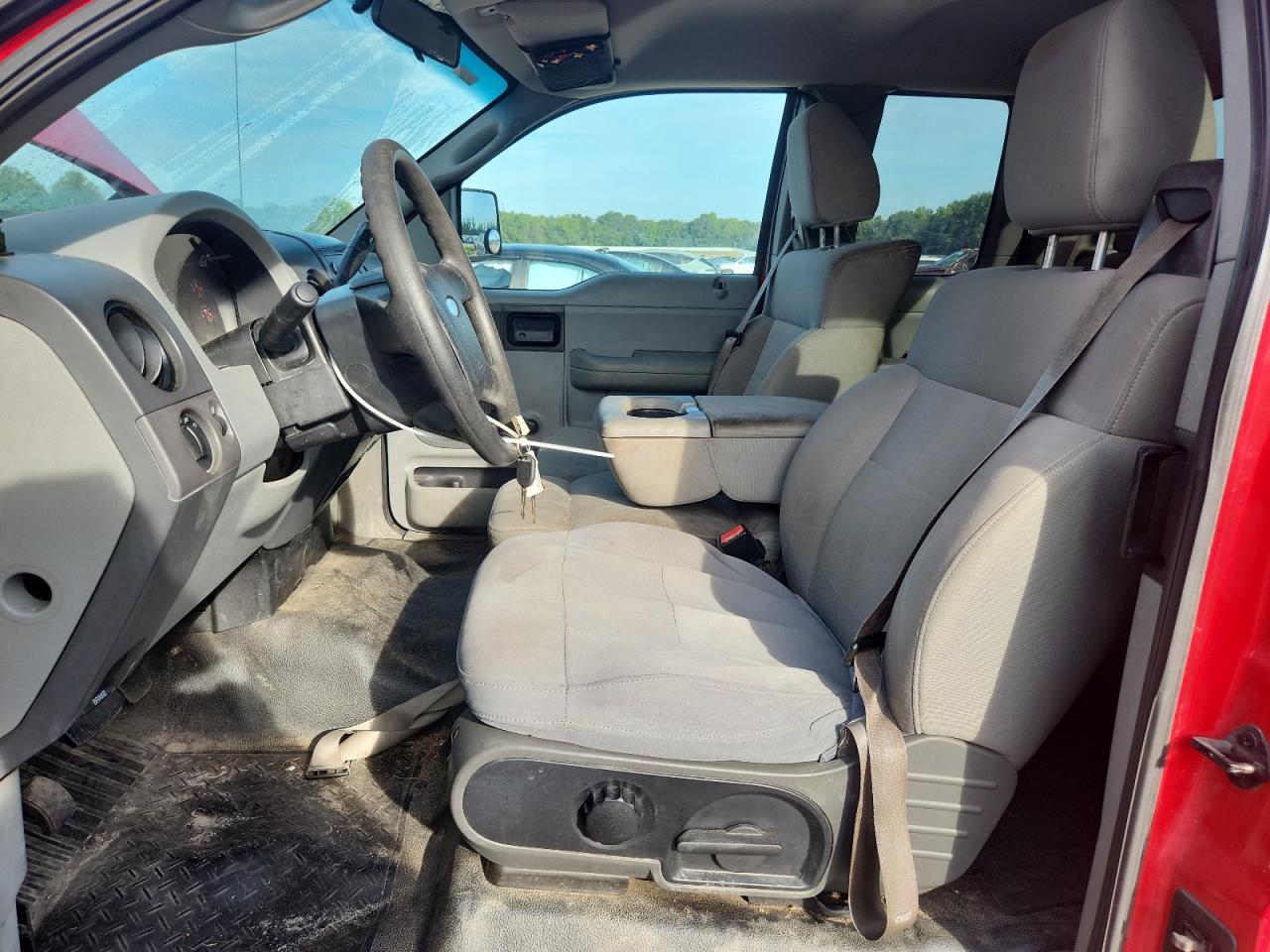 2007 Ford F150 Red vin: 1FTRX12W27FA39688
