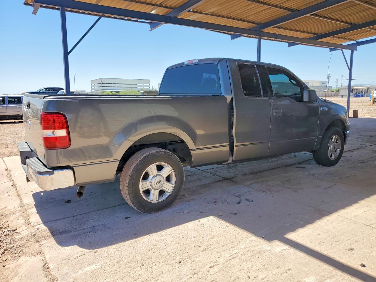 2004 Ford F150 Gray vin: 1FTRX12W34NC45247