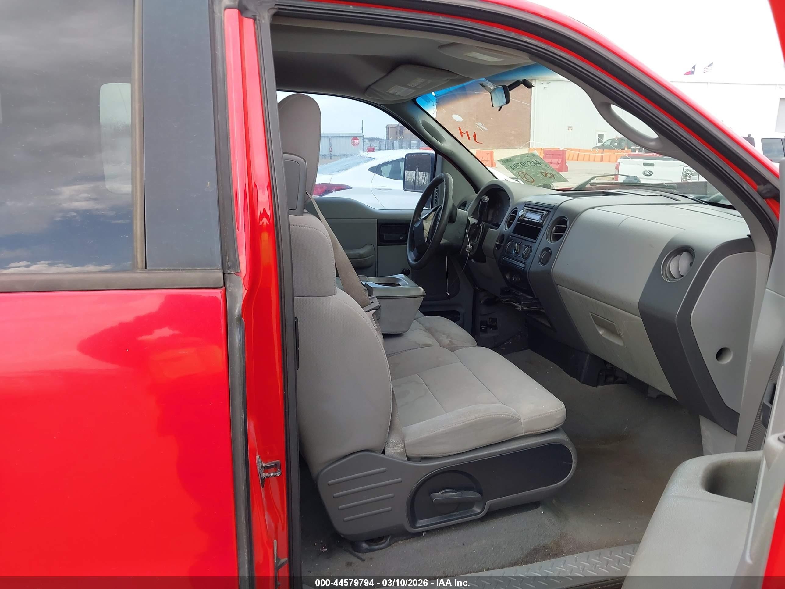 2005 Ford F-150 Stx/xl/xlt Red vin: 1FTRX12W35FA95331
