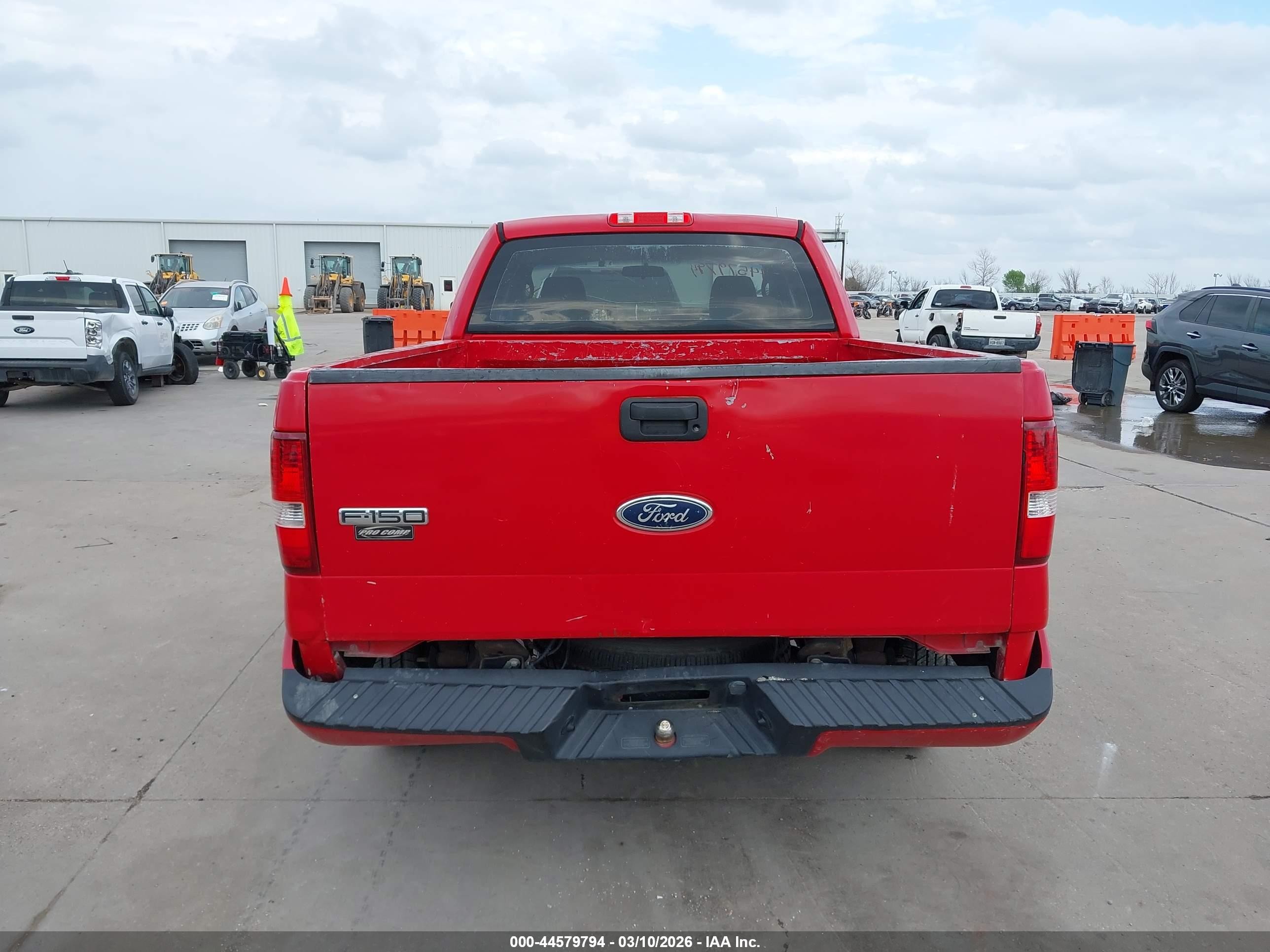 2005 Ford F-150 Stx/xl/xlt Red vin: 1FTRX12W35FA95331