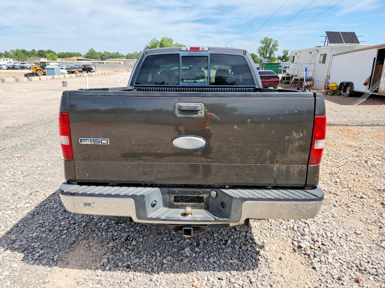 2005 Ford F150 Gray vin: 1FTRX12W35KD72051