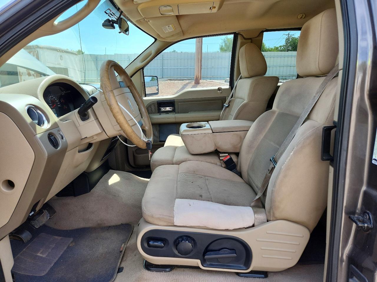 2005 Ford F150 Gray vin: 1FTRX12W35KD72051