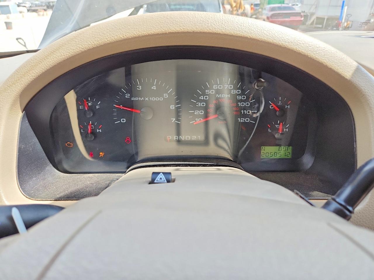 2005 Ford F150 Gray vin: 1FTRX12W35KD72051